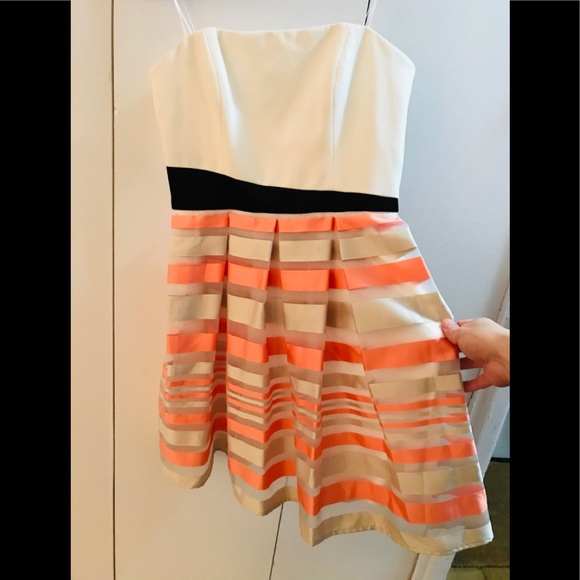 #019. Gorgeous ABS Allen Schwartz strapless dress NWT - Picture 8 of 9